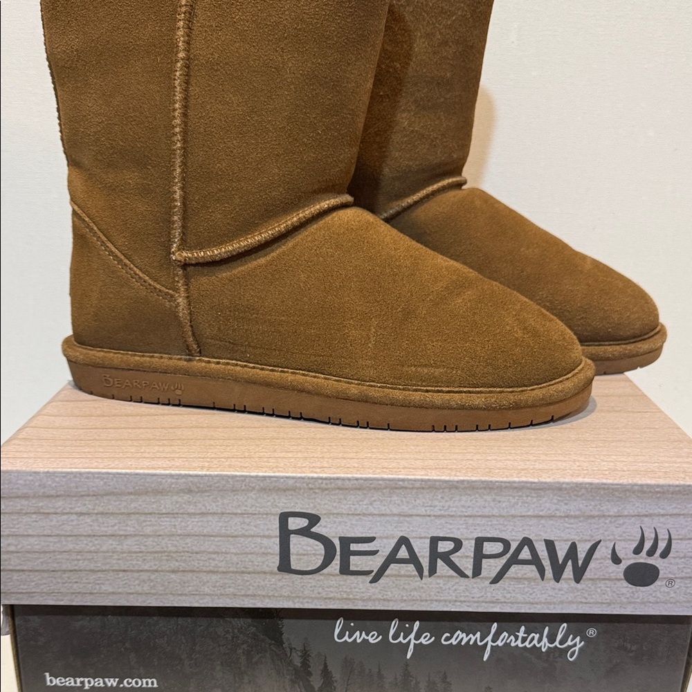 BearPaw Emma Short Wide Boots - Hickory